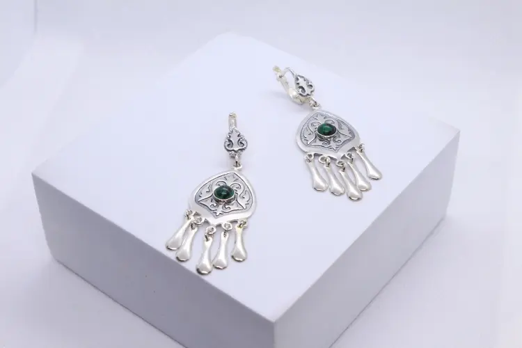 Серьги Кристалл-L С-3566-34-1 вес 9.5 г серебро, кошачий глаз купить,NaN