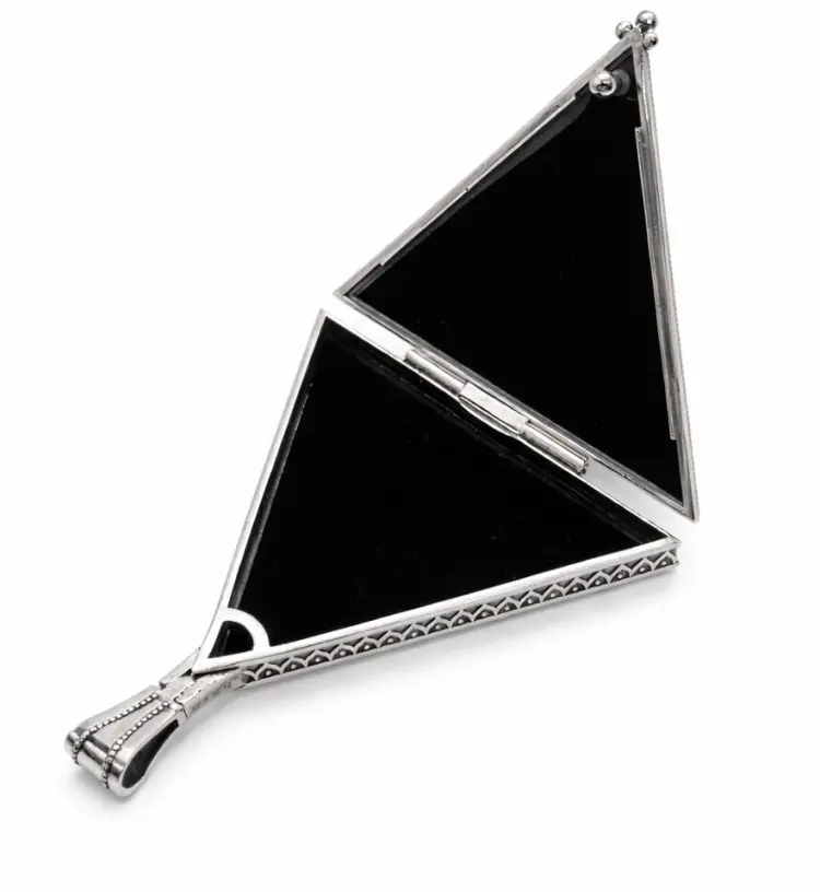 Подвеска Tomiris TMCH002 вес 18 г серебро, эмаль купить,92400