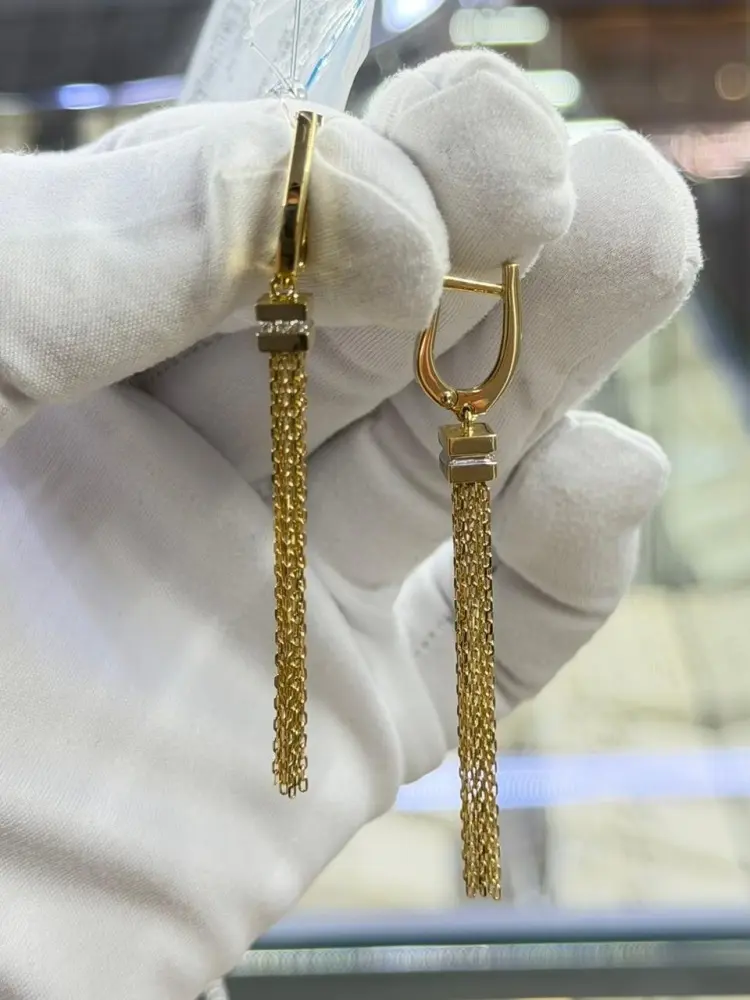 Серьги Brilliant Style 3907-21002 вес 6.23 г золото, бриллиант купить,NaN
