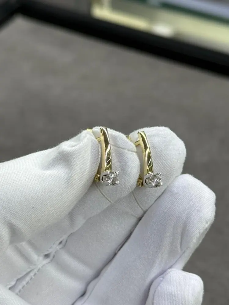 Серьги PRESTIGE JEWELRY С-1646-03 вес 2.6 г золото, бриллиант купить,NaN