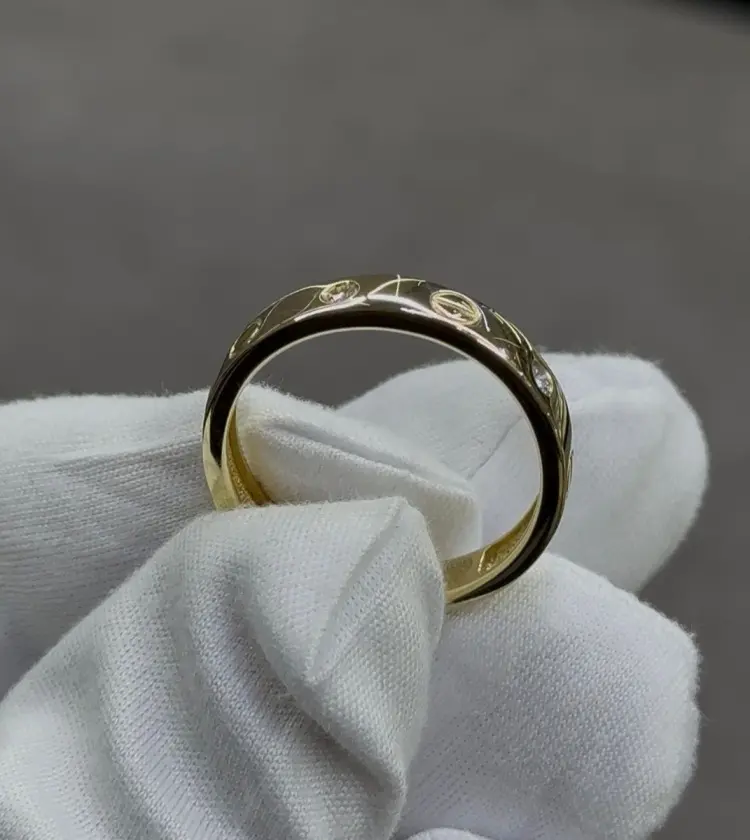 PRESTIGE JEWELRY К-178-03 размер 17.5 вес 2.8 г золото, бриллиант купить,NaN