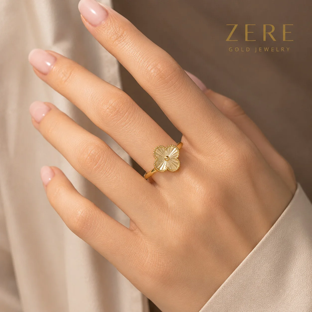 Кольцо Zere ZR210713 жёлтое золото 1.67гр 16.5р купить,134950