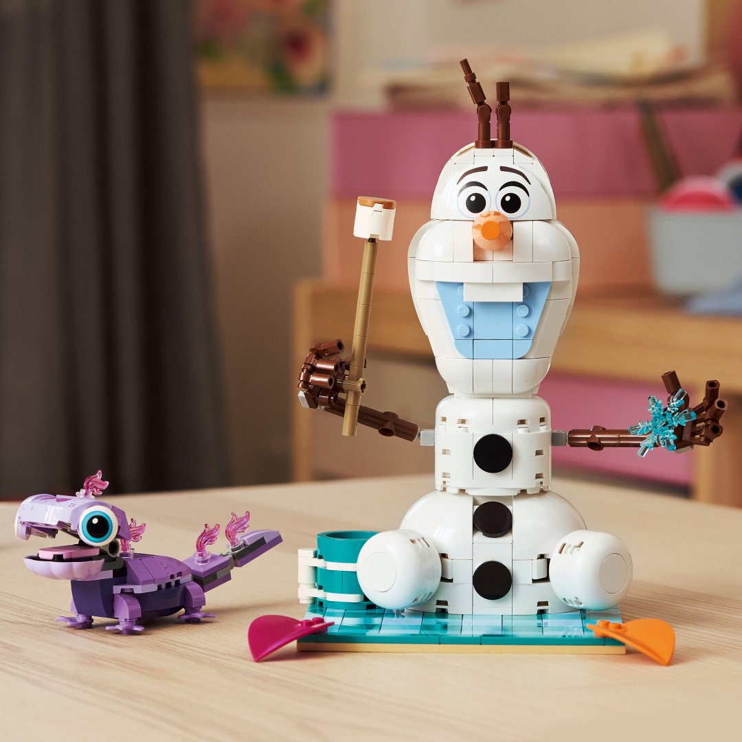 Конструктор LEGO Disney Princess 43287, деталей 478 шт
