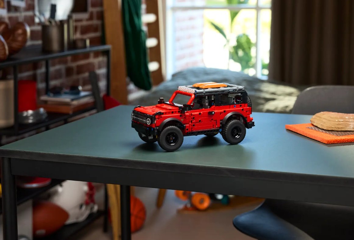 Конструктор LEGO Technic 42213, деталей 943 шт купить,51442