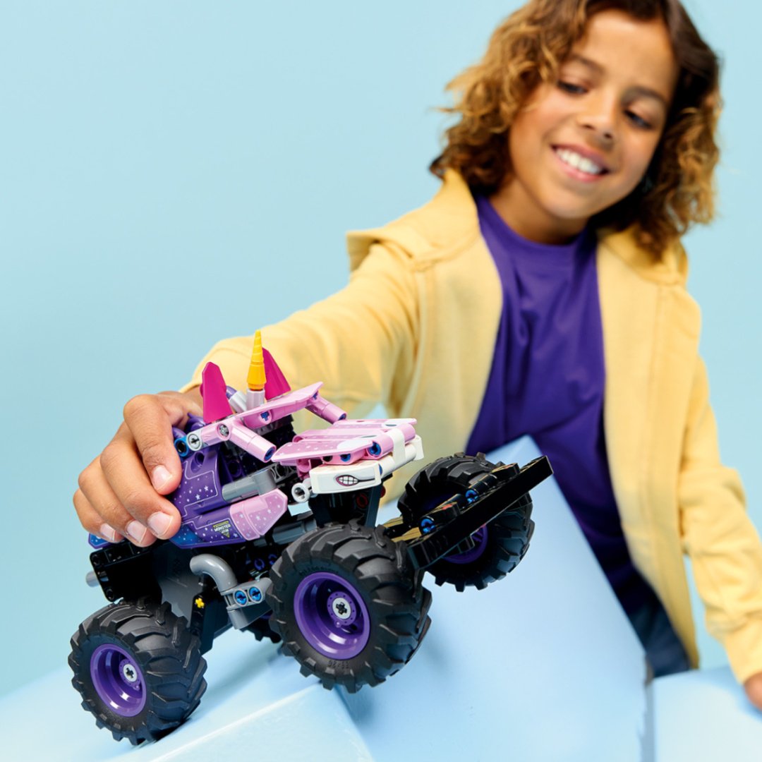 Конструктор LEGO Инерционный Monster Jam Sparkle Smash 42220, деталей 243 шт купить,22870
