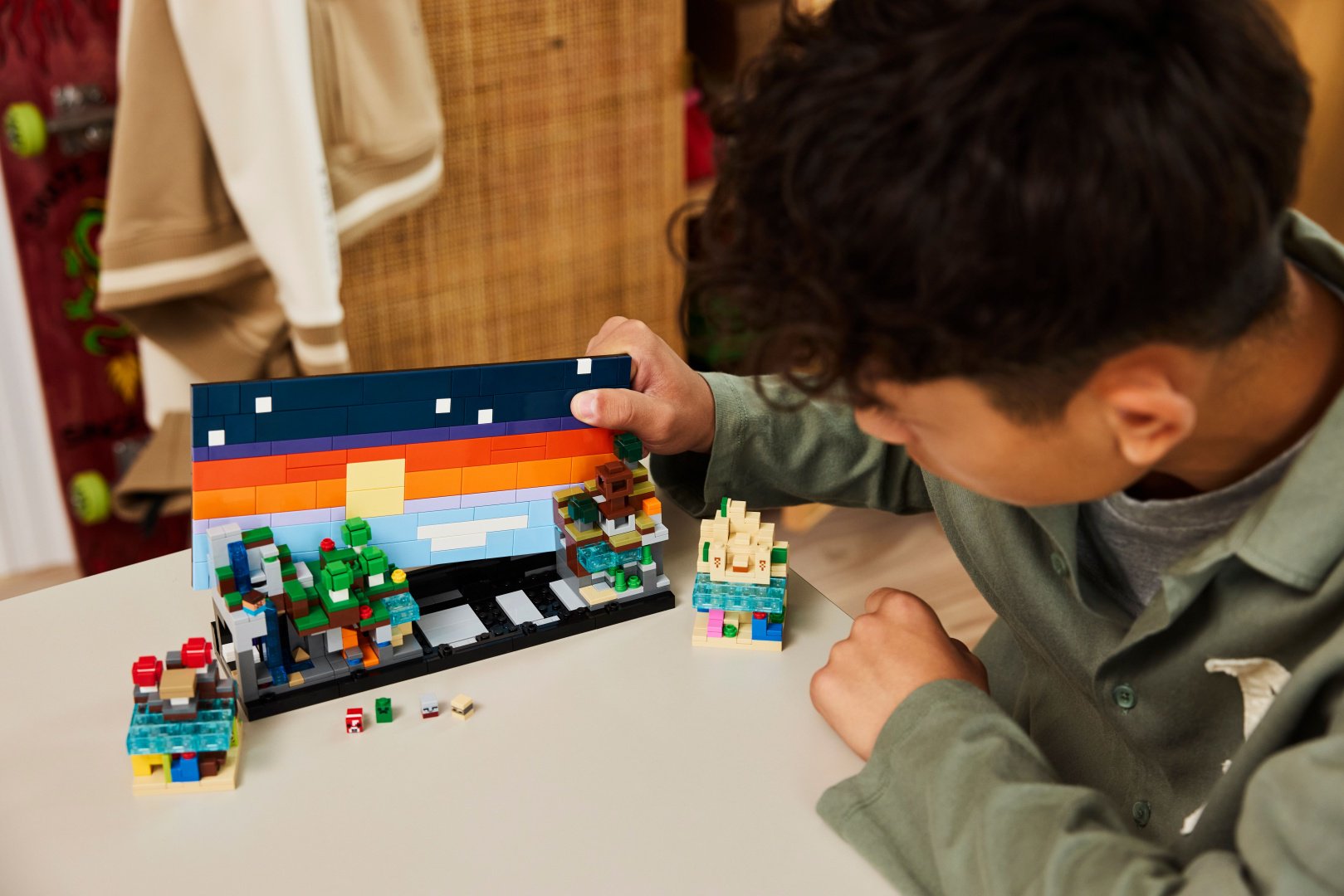 Конструктор LEGO Minecraft 21589, деталей 797 шт