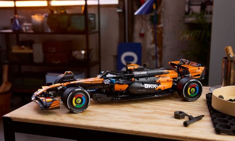 Конструктор LEGO Автомобиль McLaren MCL39 F1 42228, деталей 1675 шт купить,186231