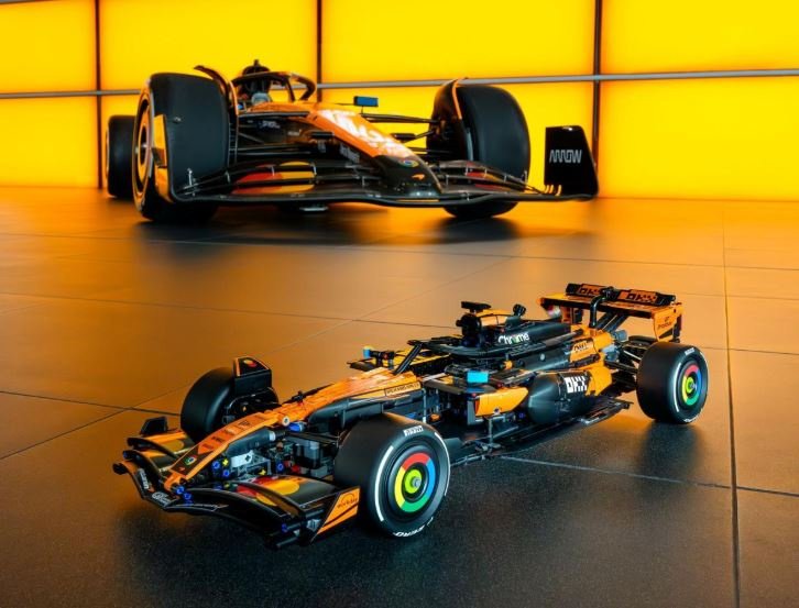 Конструктор LEGO Автомобиль McLaren MCL39 F1 42228, деталей 1675 шт купить,186231