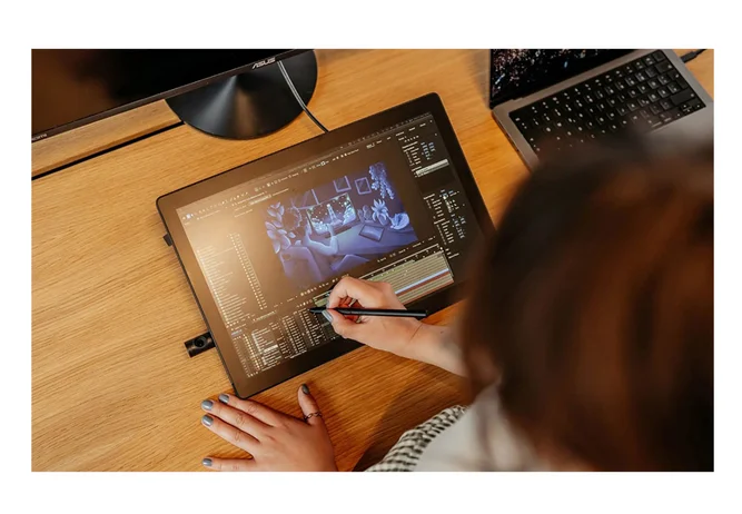 Планшет WACOM Cintiq 16 DTK168K0B чёрный  купить,NaN