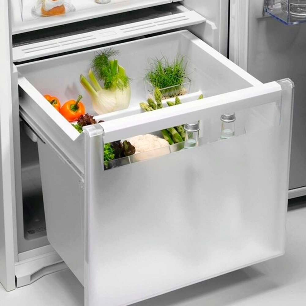 Холодильник Electrolux ERD6DE18S1 белый купить,NaN
