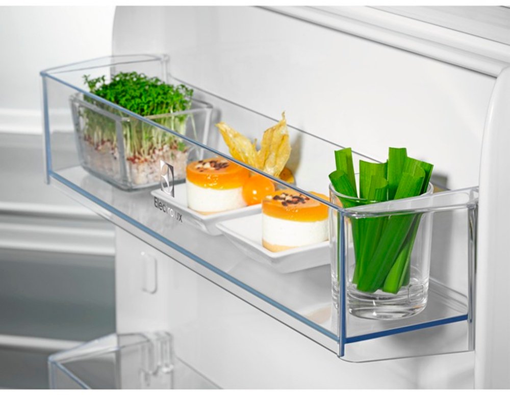 Холодильник Electrolux ERD6DE18S1 белый купить,NaN