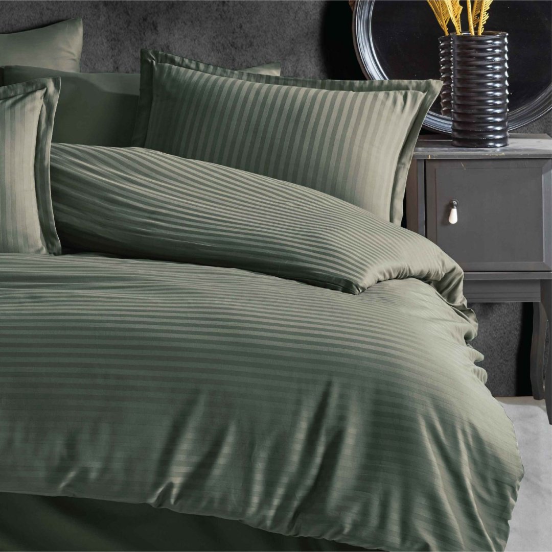Комплект CLASY Deluxe satin семейный сатин, 4 наволочки: 50x70 см, 70x70 см купить,NaN