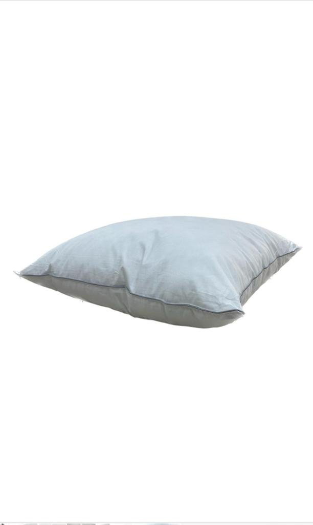 Подушка CLASY 70x70 см, силикон, микрогель купить,NaN