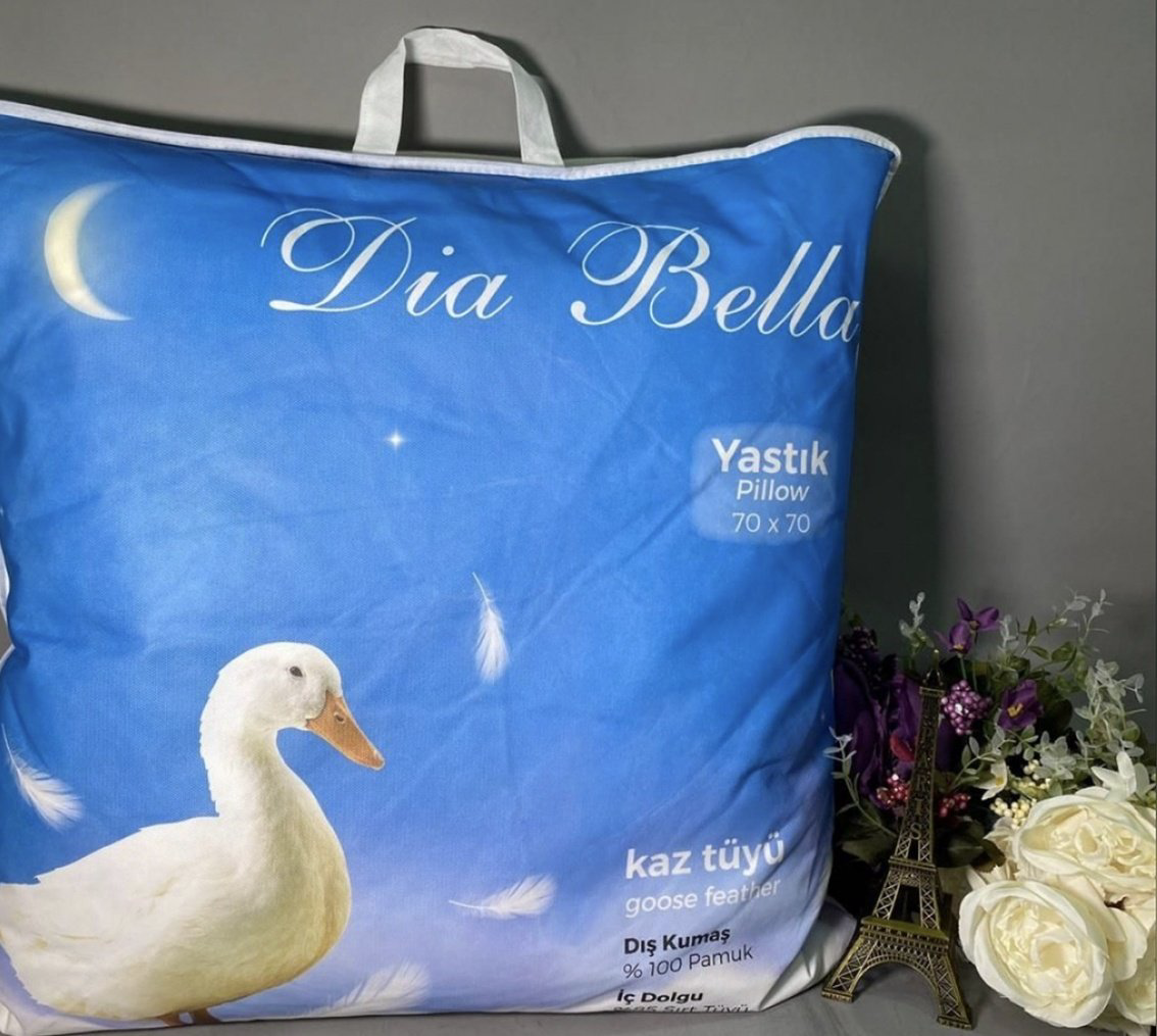 Подушка Dia Bella 70x70 см, пух гусиный, перо купить,NaN