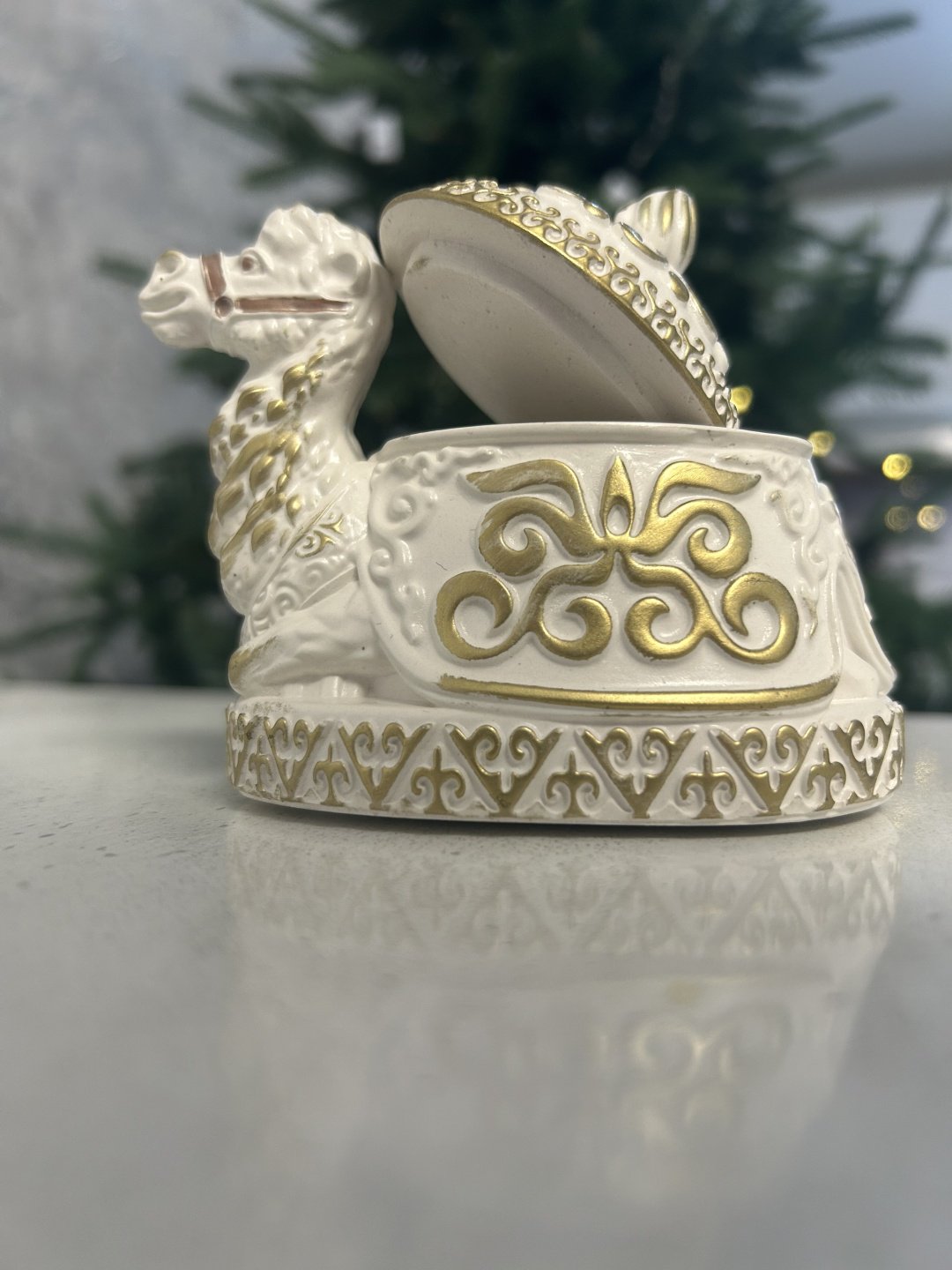 Статуэтка шкатулка Верблюд 8 см, гипс - ForteMarket Статуэтка шкатулка Верблюд 8 см, гипс купить,0