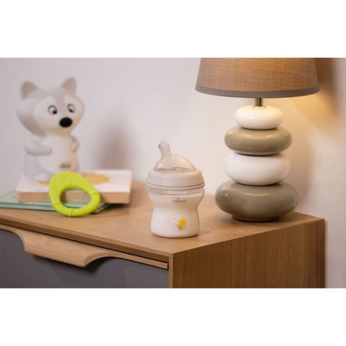 Бутылочка Chicco Natural Feeling 150 мл 0м+ силикон белая купить,NaN