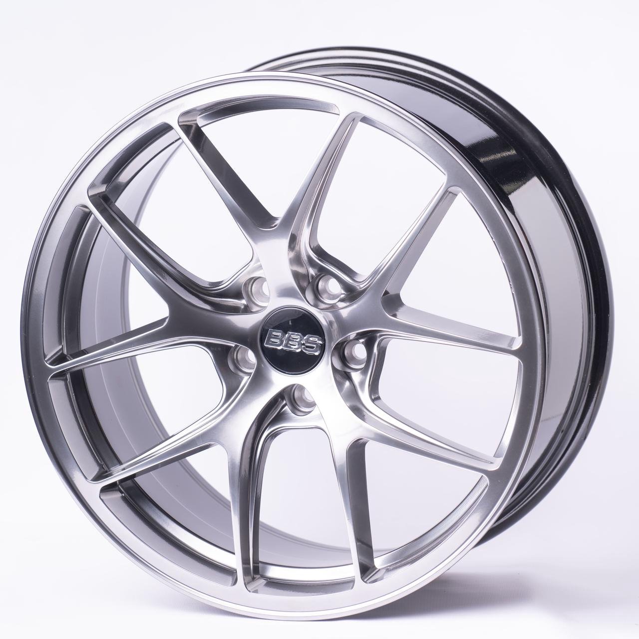 Комплект дисков Rimax 1139 5х112 R19х8,5 СВ66,6 ЕТ35 HB купить,NaN