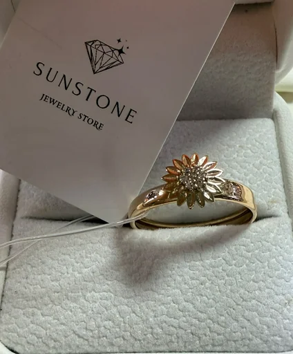 Кольцо Sunstone S853 красное золото 0.80гр 18.5р