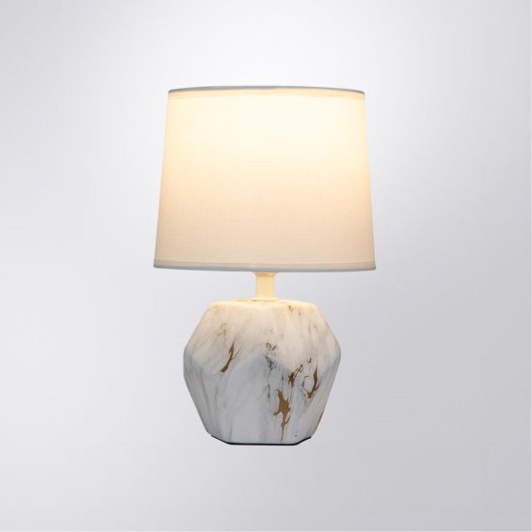 Настольная лампа Arte Lamp ZIBAL ZIBAL A5005LT-1WH Е14, 40 Вт, ткань, керамика купить,NaN