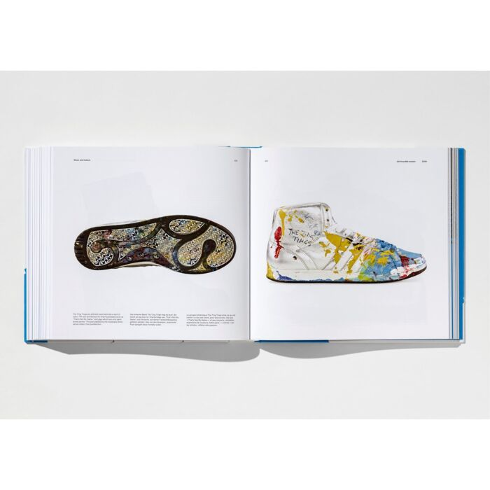 Мода The Adidas Archive The Footwear Collection купить,NaN
