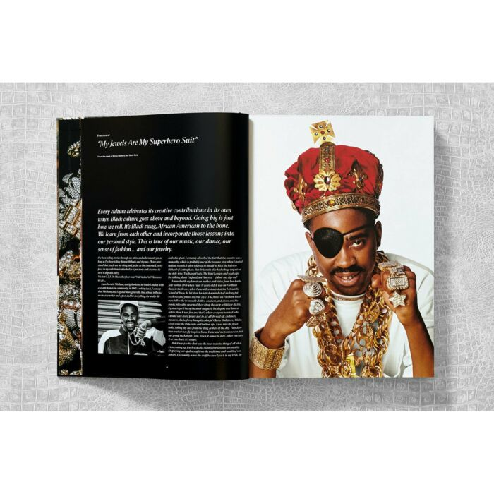 Фотография Ice Cold A Hip-Hop Jewelry History купить,NaN