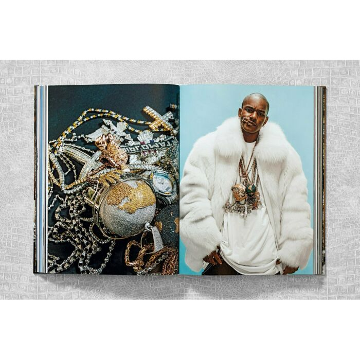 Фотография Ice Cold A Hip-Hop Jewelry History купить,NaN