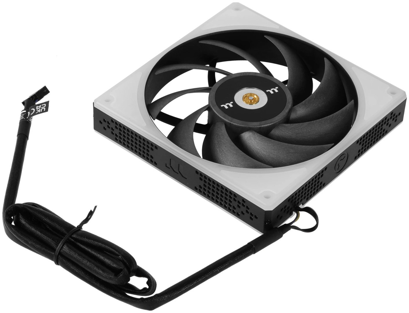 Кулер для корпуса Thermaltake TOUGHFAN 14 RGB High Static Pressure Radiator Fan TT Premium Edition (3-Fan Pack) черный купить,NaN