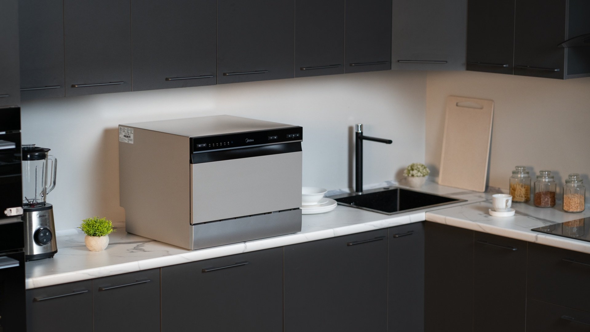 Посудомоечная машина Midea MCFD55S460Si-C серый купить,0
