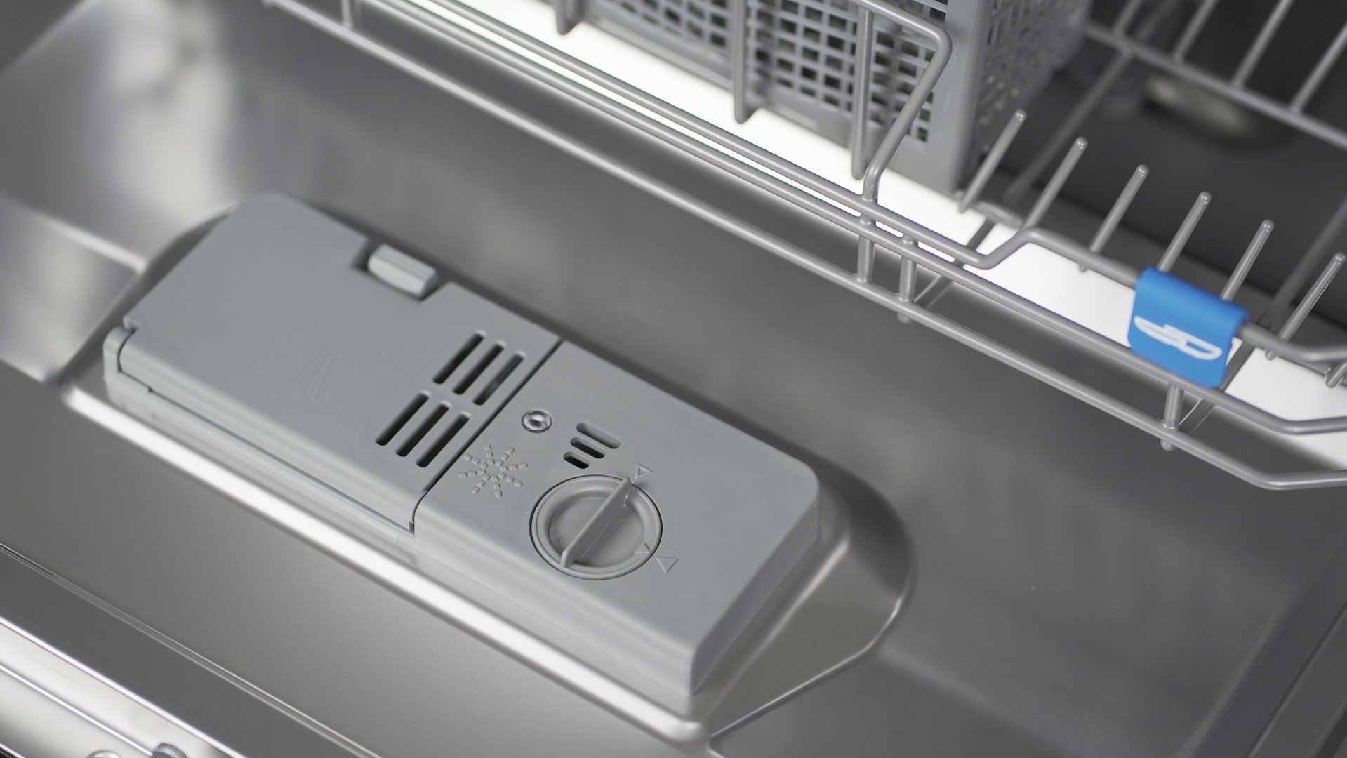 Посудомоечная машина Midea MCFD55S460Si-C серый купить,0