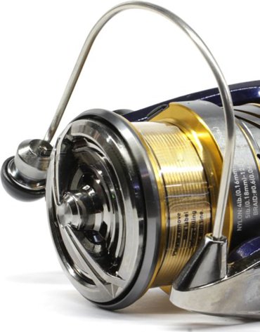 Катушка DAIWA безынерционная 20 Crest LT 2500S, 5.2:1 купить,NaN