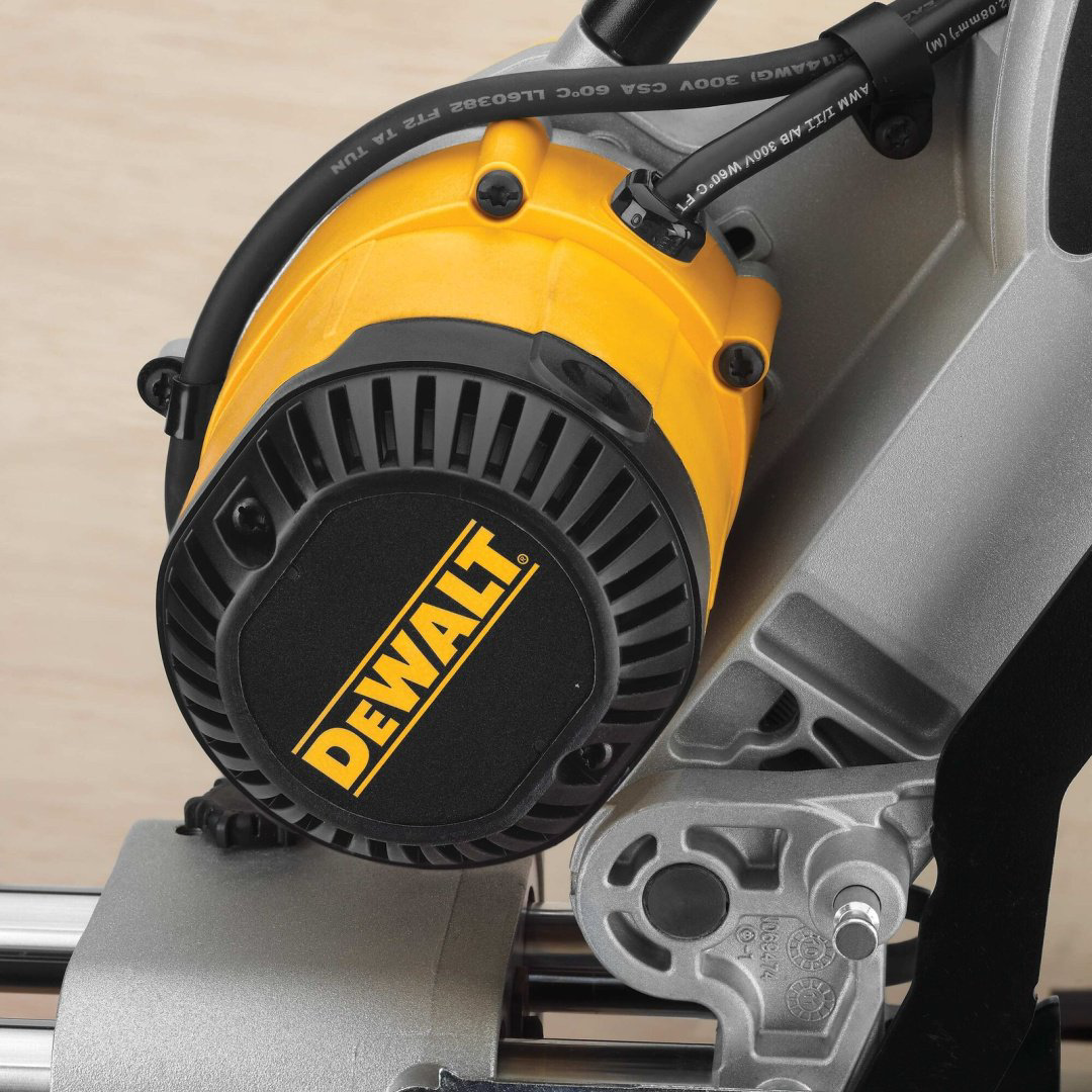 Пила торцовочная DeWALT DWS780 купить,753130