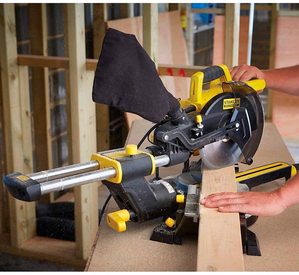 Пила торцовочная STANLEY FME721-QS - ForteMarket Пила торцовочная STANLEY FME721-QS купить,0