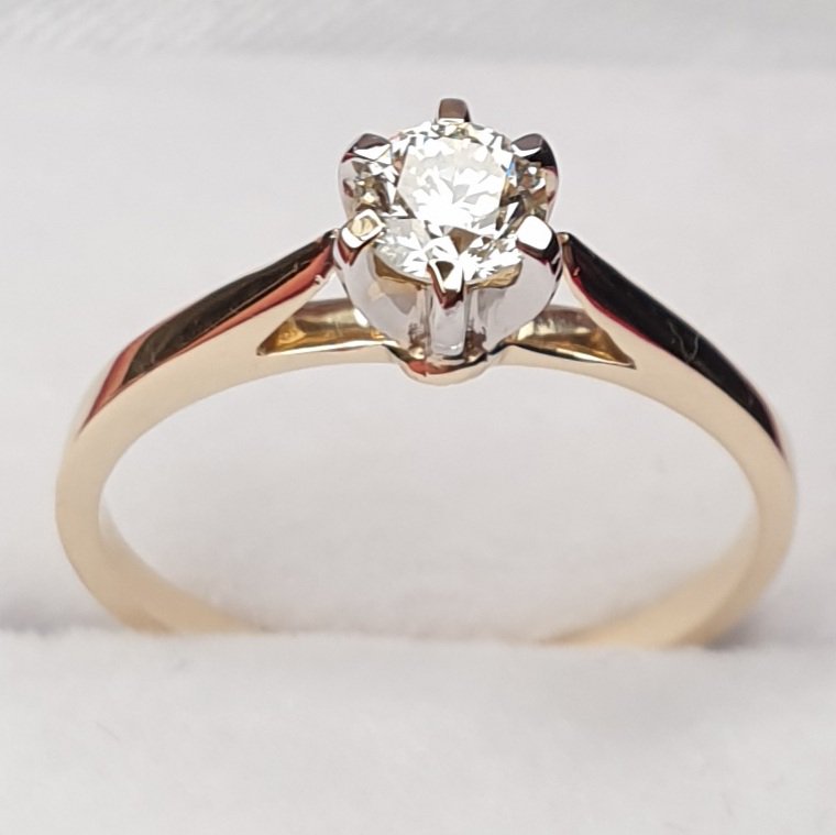 Кольцо Deimantas SI2 L 16р 1,55гр 0,32ct купить,NaN