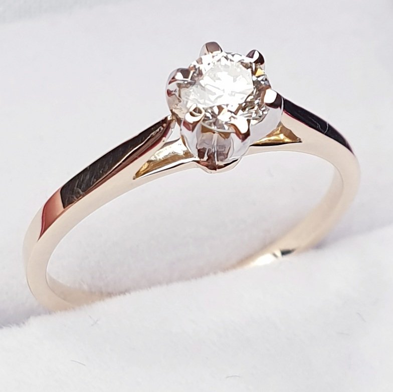 Кольцо Deimantas SI2 L 16р 1,55гр 0,32ct купить,NaN