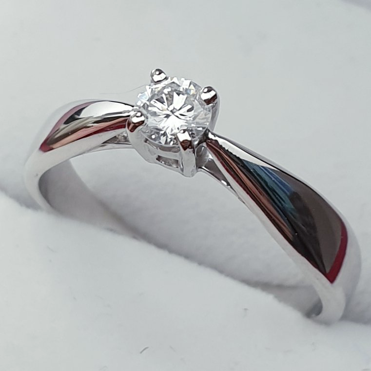 Кольцо Deimantas VS2 G 16,5р 2,83гр 0,17ct купить,NaN