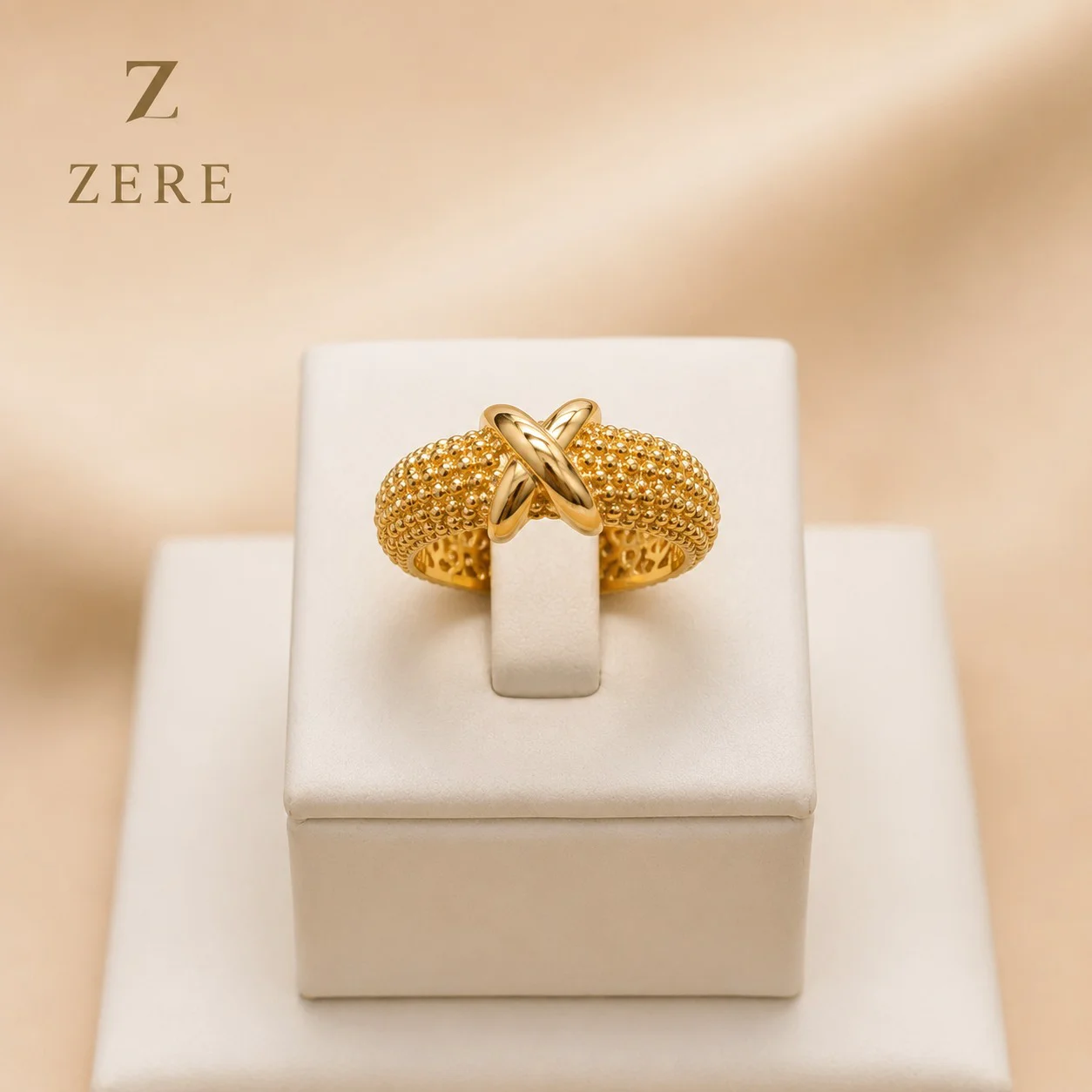 Кольцо Zere ZR260705 жёлтое золото 2.81гр 17.5р купить,228730