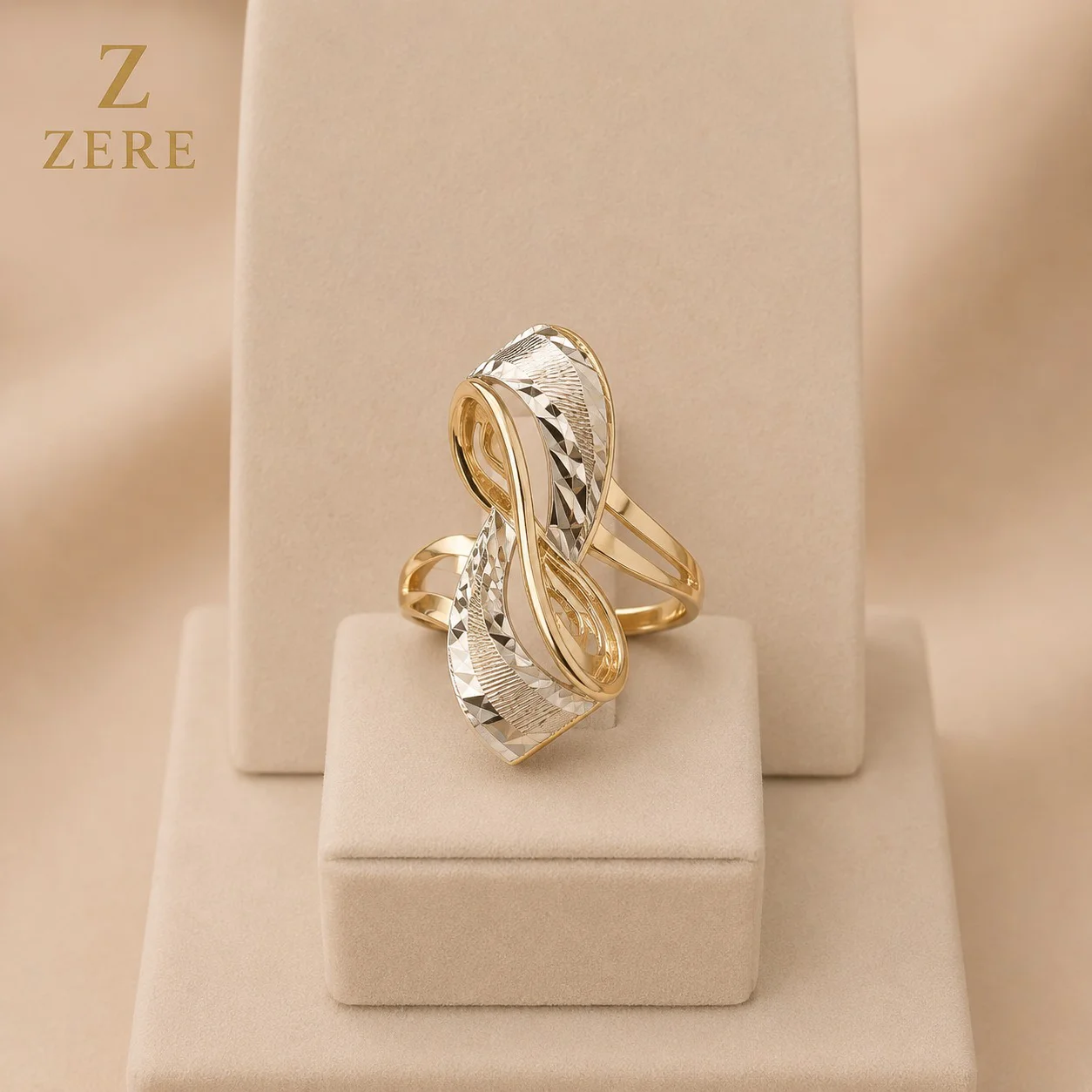 Кольцо Zere ZR260710 жёлтое и белое золото 2.08гр 18р  купить,168140