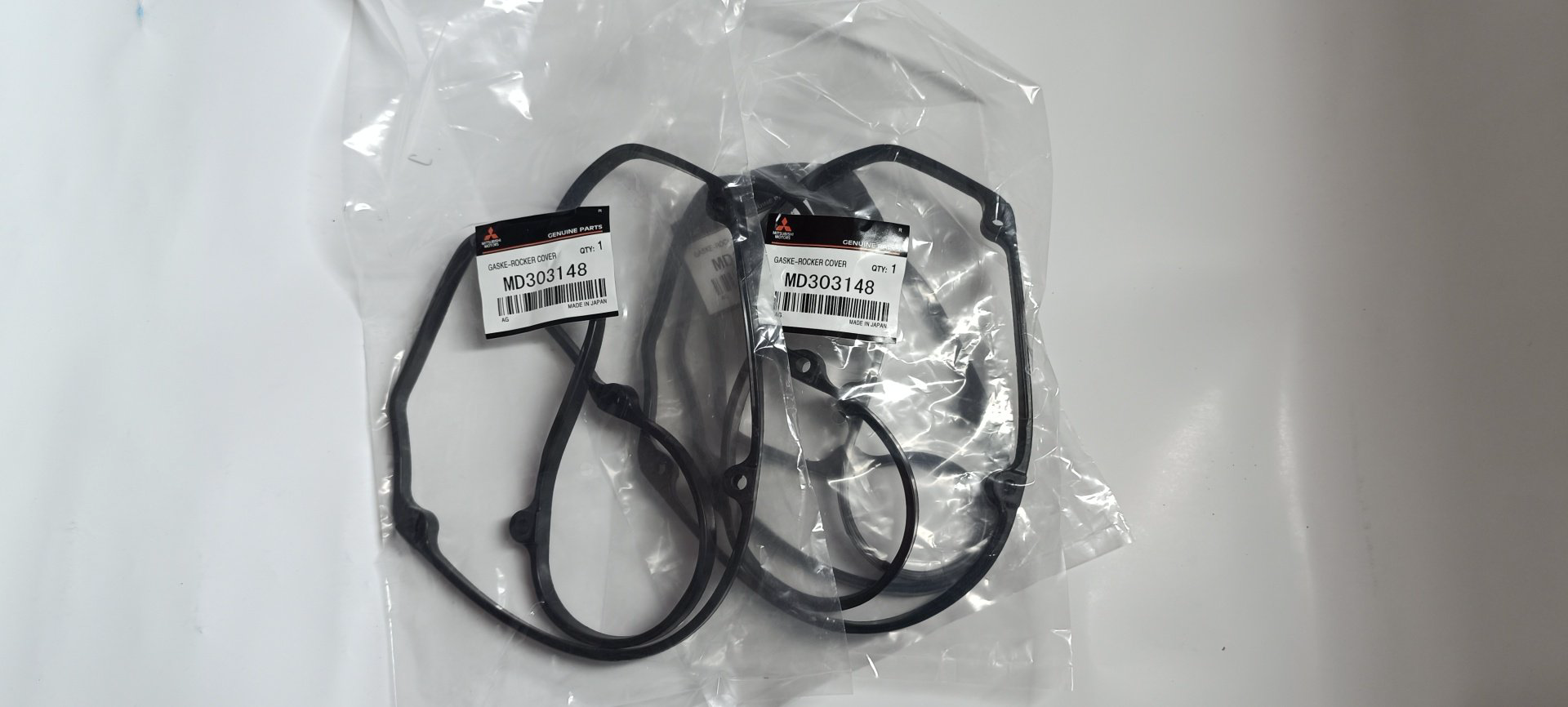 Mitsubishi прокладка клапанной крышки MD303148 купить,NaN