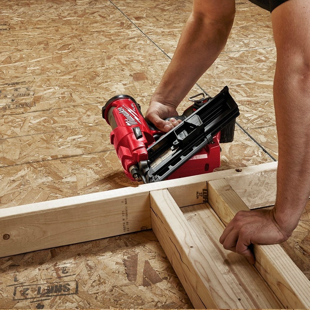 Гвоздезабивной пистолет Milwaukee M18 FFN-0C (4933471406), аккумуляторный купить,0