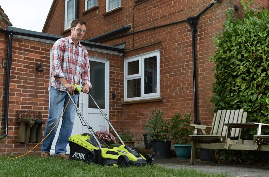 Газонокосилка колесная электрическая RYOBI RLM 13E33S 5133002343 - ForteMarket Газонокосилка колесная электрическая RYOBI RLM 13E33S 5133002343 купить,0