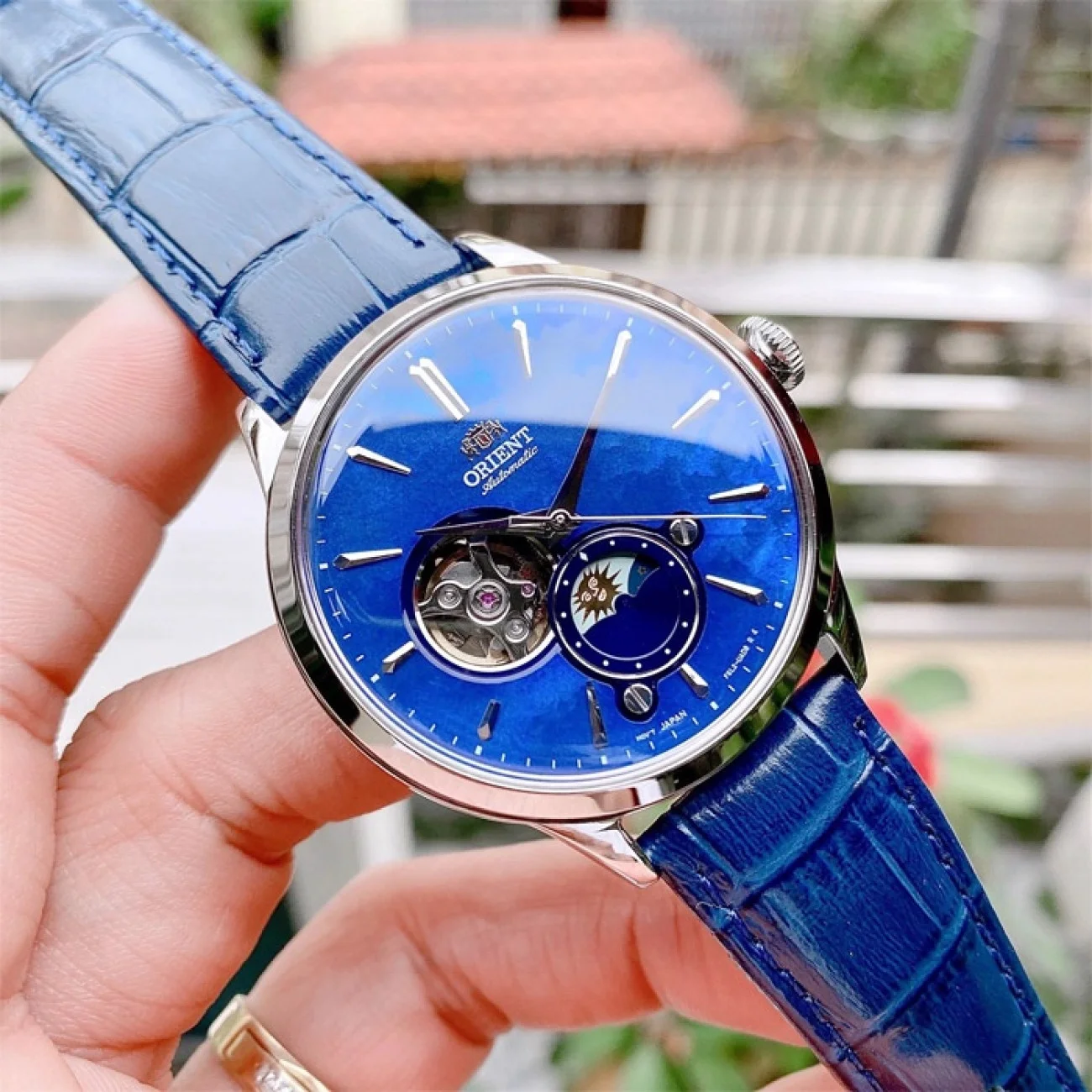 Часы механические Orient Classic RA-AS0103A30B