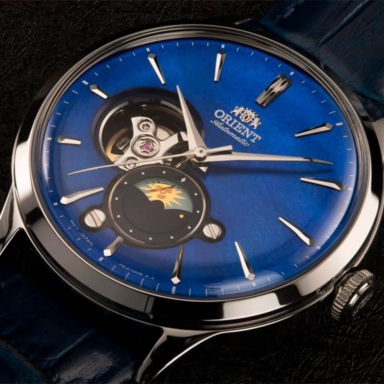 Часы механические Orient Classic RA-AS0103A30B