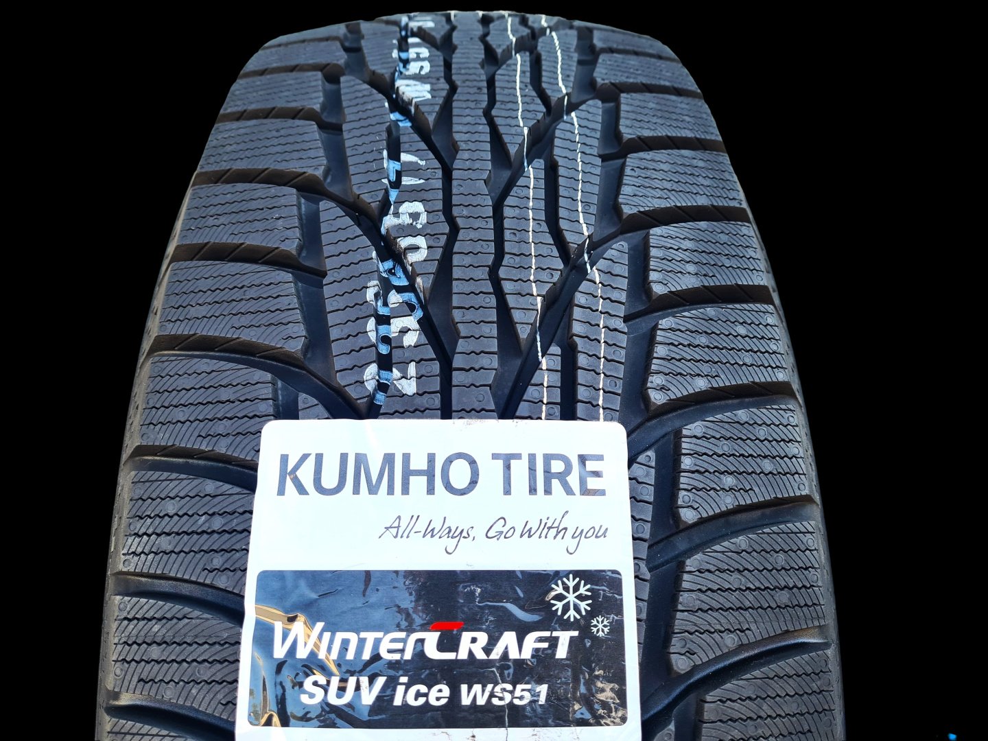 Kumho WS51 215/60 R17 100 T без шипов купить,NaN