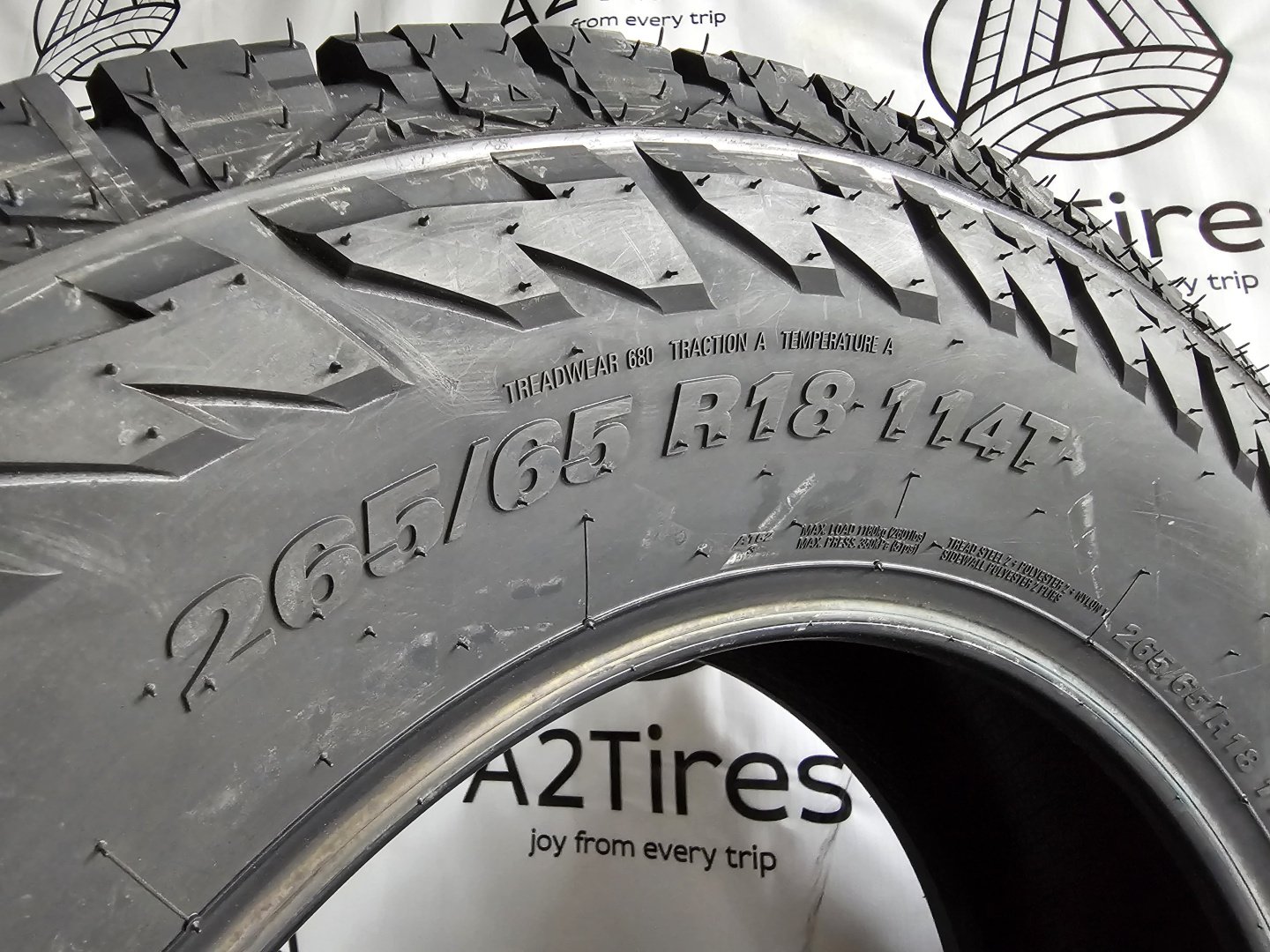 Kumho AT52 265/65 R18 114T купить,NaN