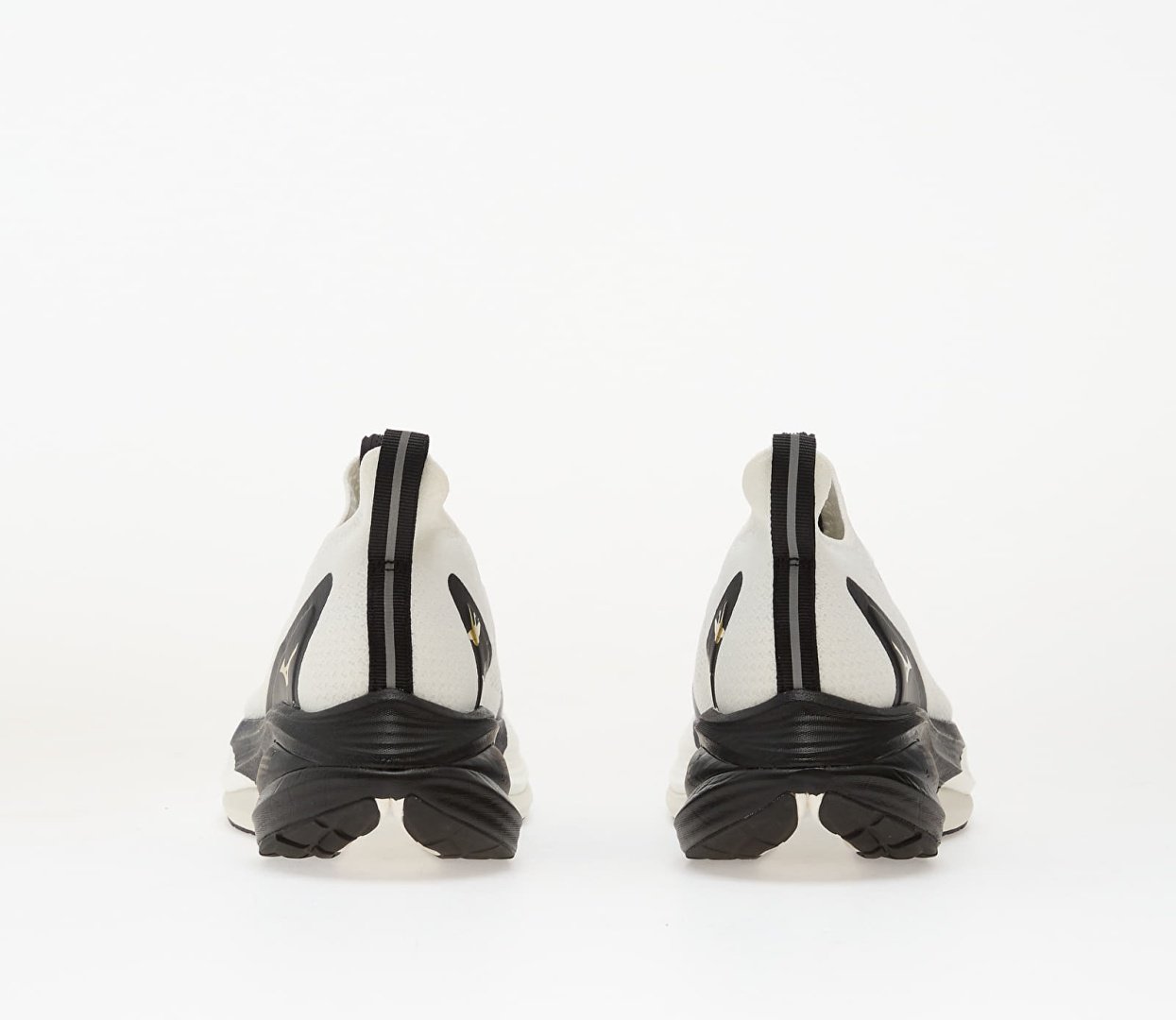 Кроссовки Mizuno Neo Vista 2 белый купить,109900
