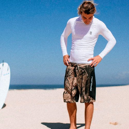 Рашгард Rip Curl белый купить,26900