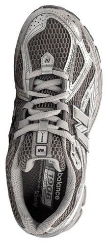 Кроссовки New Balance серый купить,149900