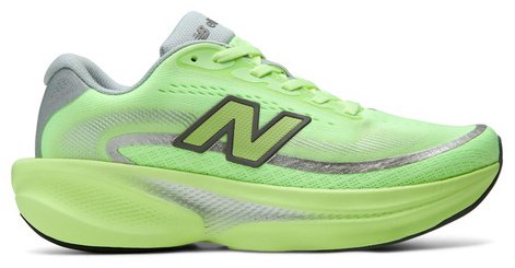 Кроссовки New Balance розовый, серебристый, серый