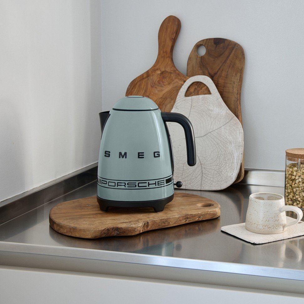 Электрочайник Smeg KLF03PSGEU зеленый купить,NaN