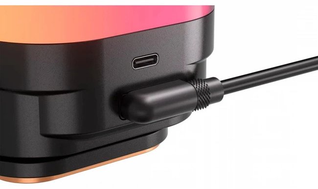 Система охлаждения Corsair iCUE LINK TITAN 240 RX RGB Black / CW-9061016-WW черный купить,NaN